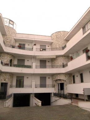 2 BEDROOMED APARTMENT - sleeps 5